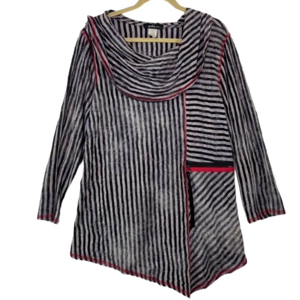 Yushi geometrical asymmetrical cowl neck zipper art to wear tunic top. Sz Large